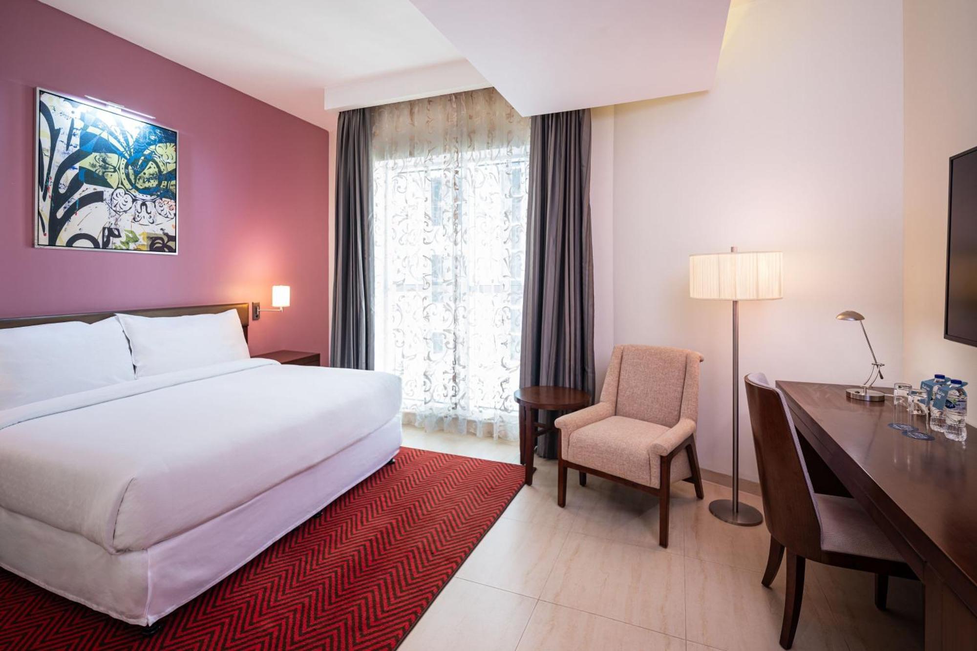 Four Points By Sheraton Sharjah Exterior photo